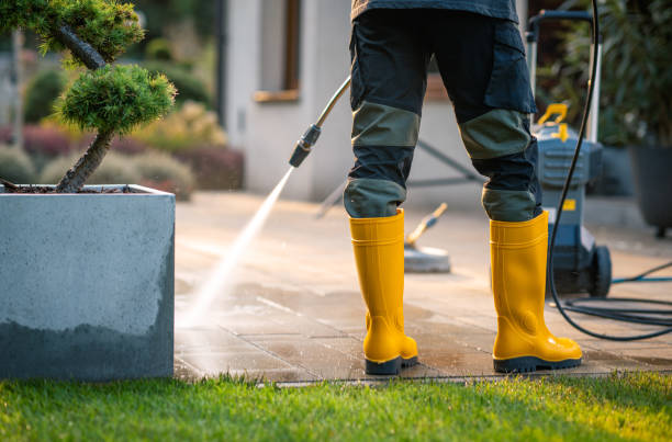 Best Garage Pressure Washing  in Clarksburg, MD